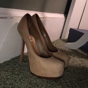 Tan Saint Laurent Heels